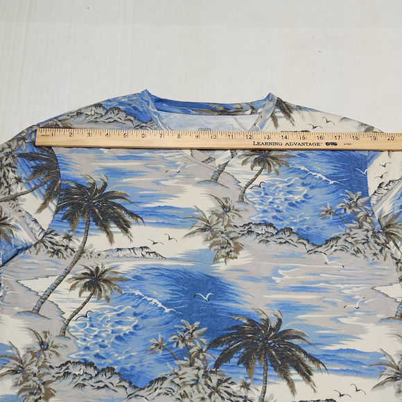 Tori Richard Honolulu Mens Shirt L Blue Thin Allover Graphic Palm Island Life - Picture 5 of 8